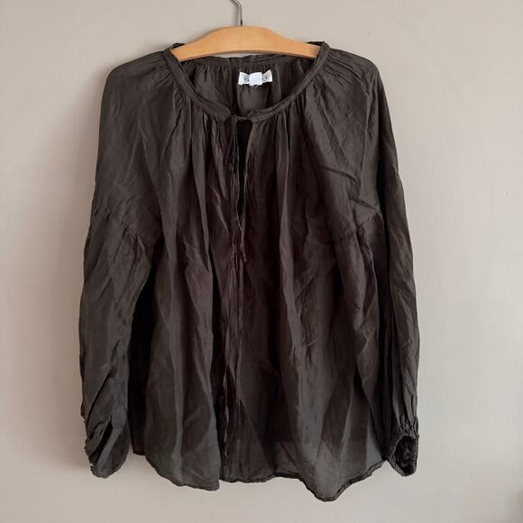 Velvet by Graham & Spencer Olive Green Long Sleeve Peasant Boho Top Size Medium - Picture 1 of 6